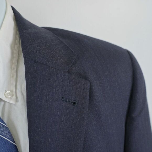 Jos A Bank Tailored Fit Signature Wool Blue Herringbone 42R Blazer / Suit Jacket - Picture 2 of 12